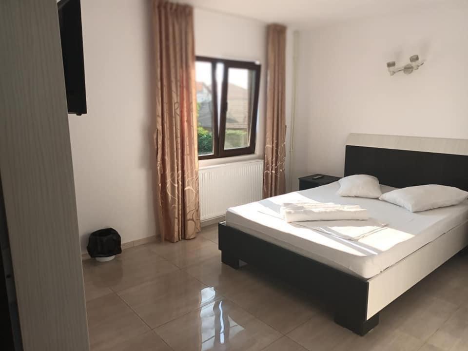 Vila Maranca Hotell Două Mai Eksteriør bilde